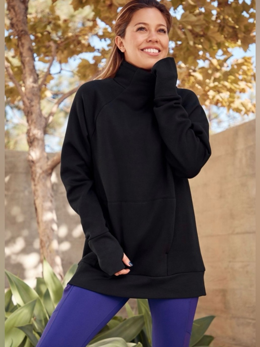 Fabletics Zaylee Funnel Neck Tunic in Black - Size Medium